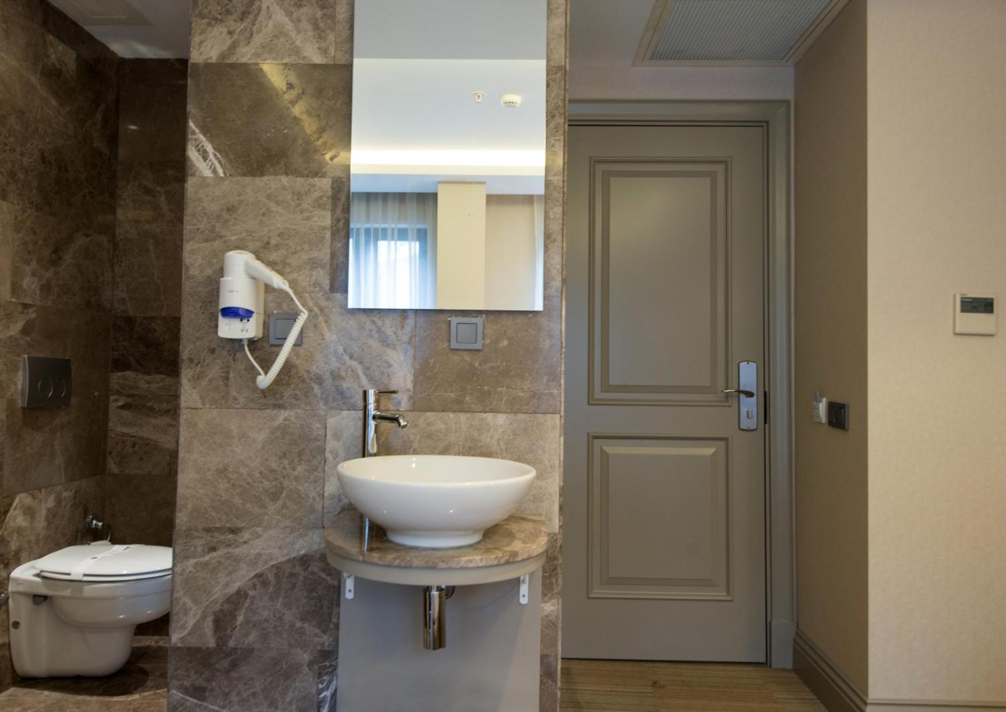 Gk Regency Suites Hotel Istanbul Rum bild
