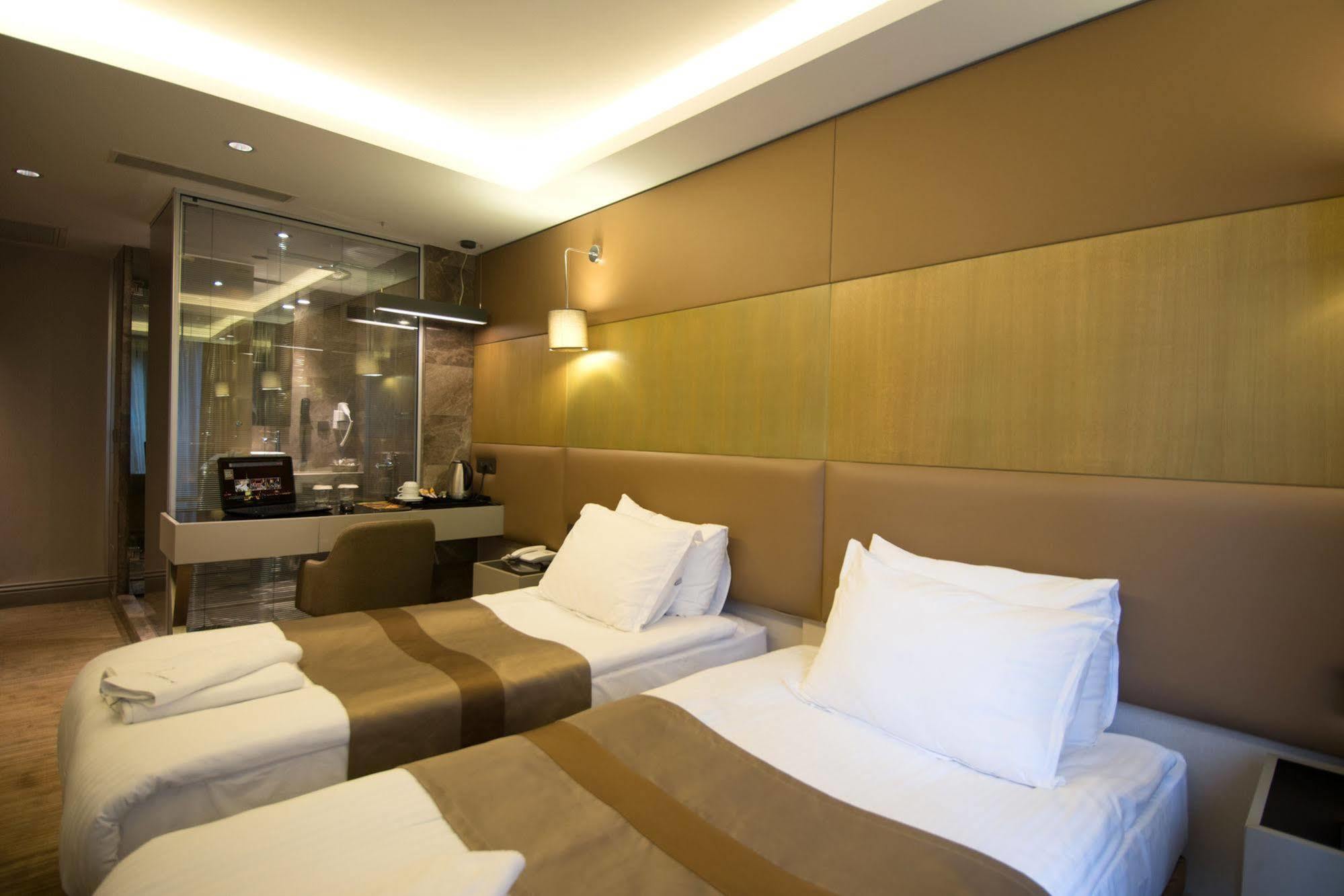 Gk Regency Suites Hotel Istanbul Exteriör bild